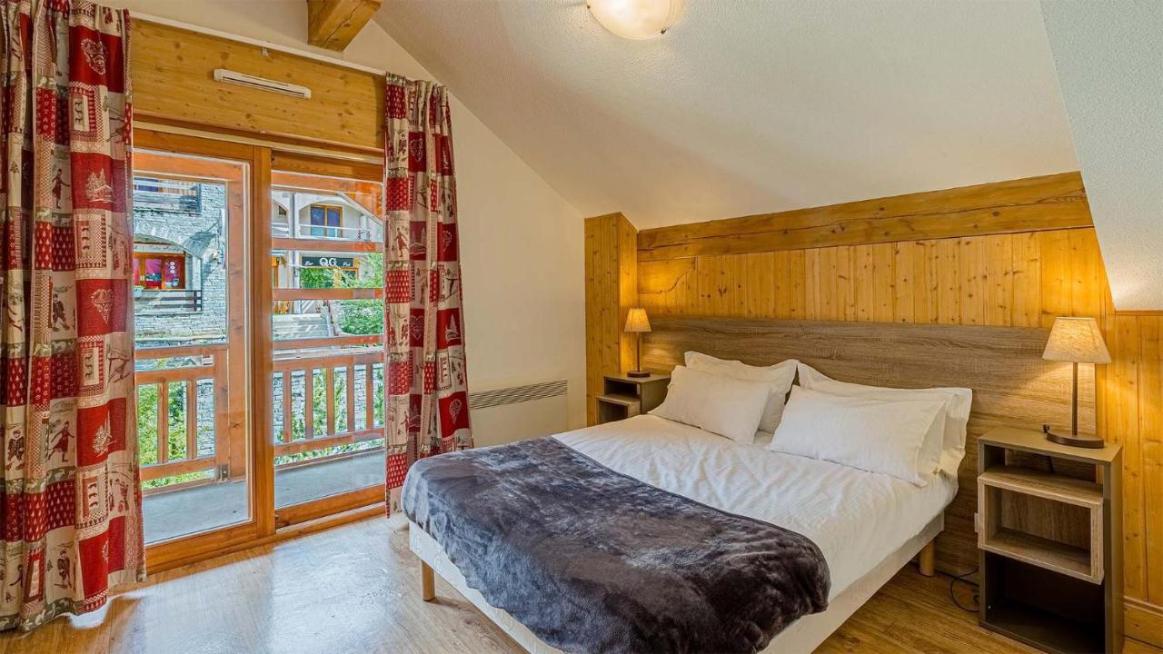 Madame Vacances La Cascade Vaujany Exterior photo
